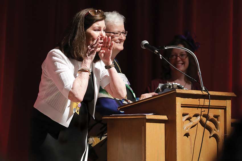 Cathy Snow at podium